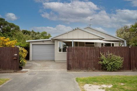 Photo of property in 165 Pine Avenue, South New Brighton, Christchurch, 8062