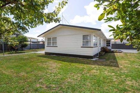 Photo of property in 10 Rosalind Street, Deanwell, Hamilton, 3206