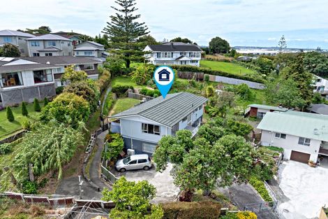 Photo of property in 8 Chevis Place, Pakuranga, Auckland, 2010