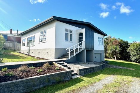 Photo of property in 4 Newarp Street, Balclutha, 9230