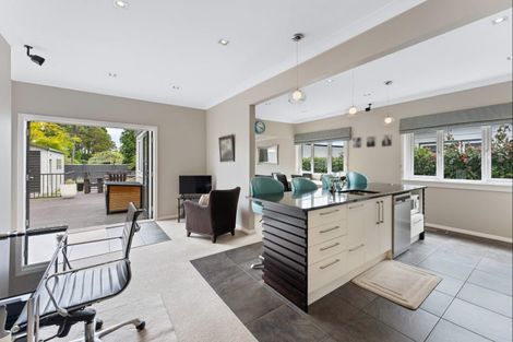 Photo of property in 11 Hathaway Avenue, Boulcott, Lower Hutt, 5010