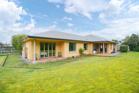 Photo of property in 25 Raeburn Avenue, Otatara, Invercargill, 9879