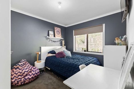 Photo of property in 7 Waterloo Place, Westown, New Plymouth, 4310