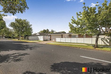 Photo of property in 6 Muirfield Street, Wattle Downs, Auckland, 2103