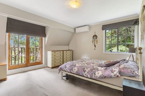 Photo of property in 31 Napuka Road, Henderson Valley, Auckland, 0612