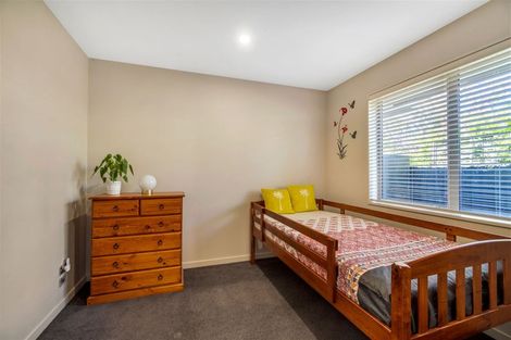 Photo of property in 31 Factory Road, Belfast, Christchurch, 8051