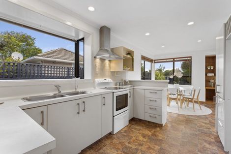 Photo of property in 6 Otaki Place, North New Brighton, Christchurch, 8083