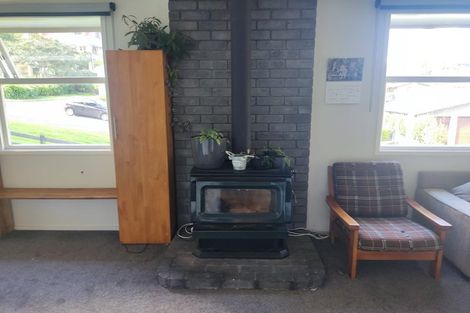 Photo of property in 2 Branch Road, Lake Okareka, Rotorua, 3076