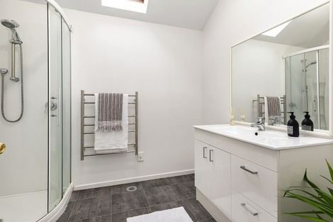 Photo of property in Colombo St Apartments, 4/10 Colombo Street, Newtown, Wellington, 6021