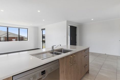 Photo of property in 78 Bert Wall Drive, Omokoroa, 3114