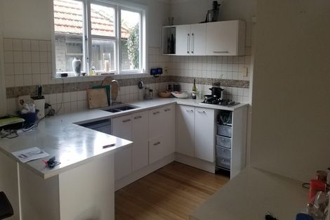 Photo of property in 25 Line Road, Glen Innes, Auckland, 1072