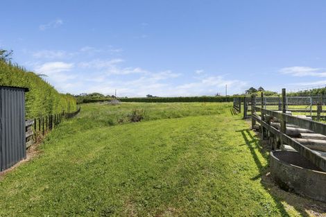 Photo of property in 2319 Mountain Road, Tariki, Inglewood, 4390