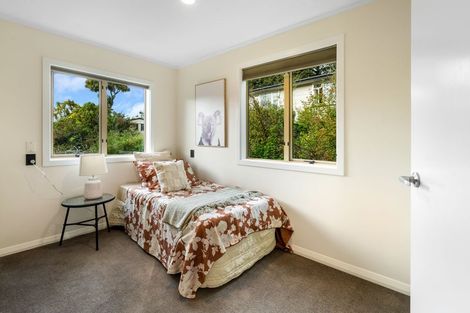 Photo of property in 99 Kaikorai Valley Road, Glenross, Dunedin, 9011