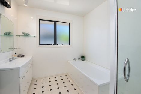 Photo of property in 28 Saunders Road, Mosgiel, 9092