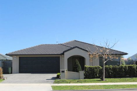 Photo of property in 16 Oriental Parade, Papamoa Beach, Papamoa, 3118