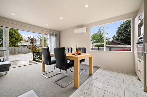 Photo of property in 9a Westerleigh Street, Bishopdale, Christchurch, 8053