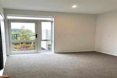Photo of property in 38 Whimbrel Road, Flat Bush, Auckland, 2019