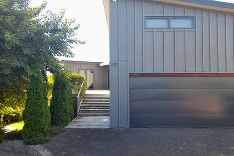 Photo of property in 2/709 Acacia Bay Road, Acacia Bay, Taupo, 3330