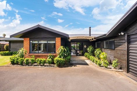 Photo of property in 15 Heron Place, Maunu, Whangarei, 0110