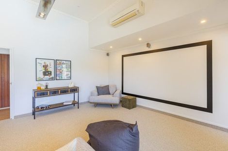 Photo of property in 35 Pinotage Drive, Greenmeadows, Napier, 4112