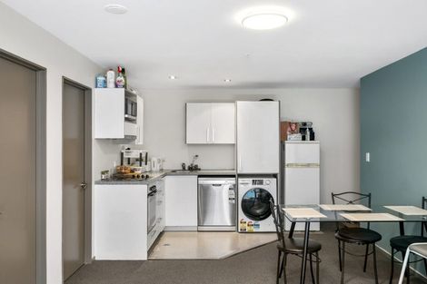 Photo of property in Dual Apartments, 403/142 Vivian Street, Te Aro, Wellington, 6011