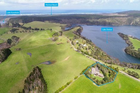 Photo of property in 51 Donohue Road, South Head, Helensville, 0874