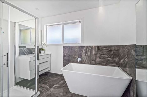 Photo of property in 79 Gladson Avenue, Sockburn, Christchurch, 8042