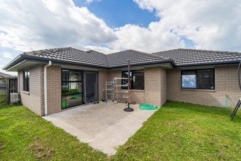Photo of property in 19 Teatree Close, Huntington, Hamilton, 3210