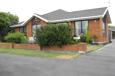 Photo of property in 1/27 Waimairi Road, Upper Riccarton, Christchurch, 8041