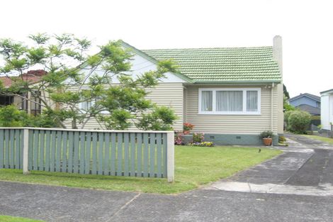 Photo of property in 43 Shortt Avenue, Mangere Bridge, Auckland, 2022