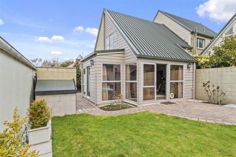 Photo of property in 2/15 Jamell Place Avonhead Christchurch City