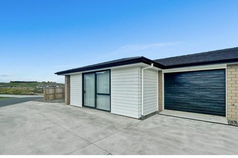 Photo of property in 19 Arahi Place, Rototuna North, Hamilton, 3210