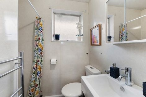 Photo of property in 2/53 Grenville Street, Waltham, Christchurch, 8011