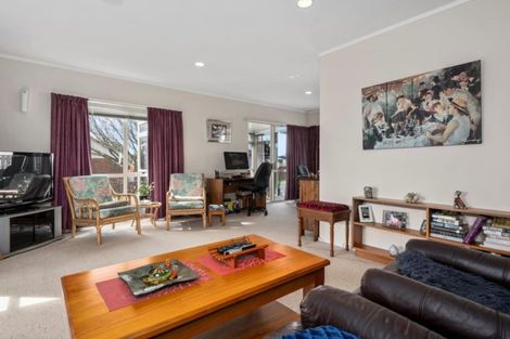 Photo of property in 2 Park View Rise, Gate Pa, Tauranga, 3112