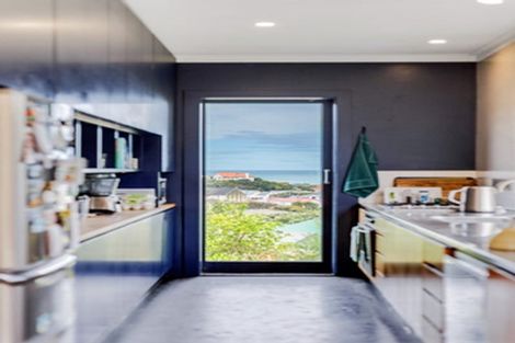 Photo of property in 2a Severn Street, Island Bay, Wellington, 6023