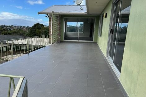 Photo of property in 3/53 Onewa Road, Northcote, Auckland, 0627