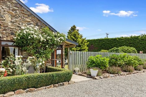 Photo of property in 8 Thackeray Street, Saint Andrews, 7988