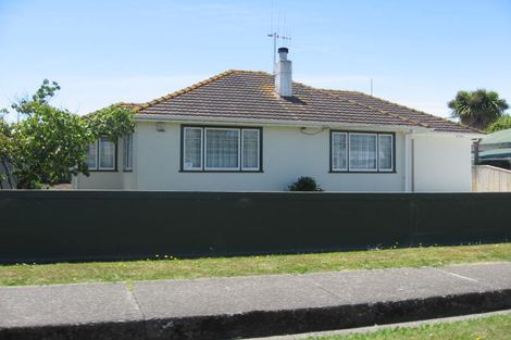 Photo of property in 1 Giesen Road, Feilding, 4702