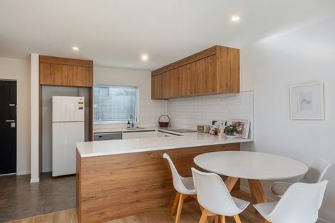 Photo of property in 7/112 Astley Avenue, New Lynn, Auckland, 0600