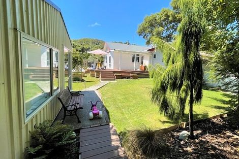 Photo of property in 114 Tasman Street, Karoro, Greymouth, 7805