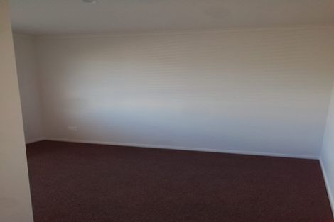 Photo of property in 14 Faber Place, Rototuna North, Hamilton, 3210