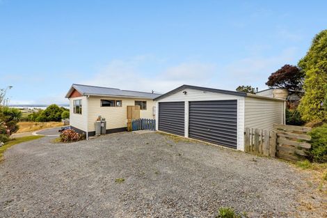 Photo of property in 31 Hill Street, Kaka Point, Balclutha, 9271