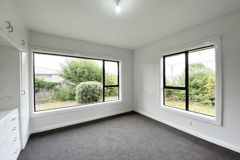 Photo of property in 18 Renfrew Street, Upper Riccarton, Christchurch, 8041