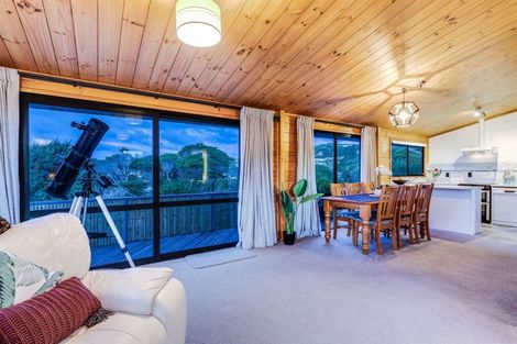 Photo of property in 29 James Cook Drive, Whitby, Porirua, 5024