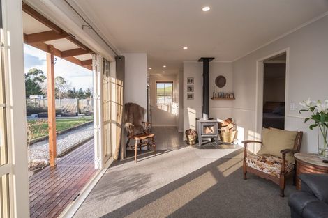 Photo of property in 30 Charles Street, Cave, 7984
