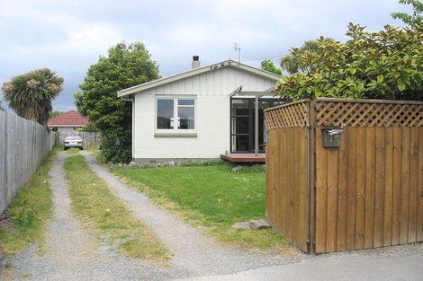 Photo of property in 35 Tuckers Road, Redwood, Christchurch, 8051