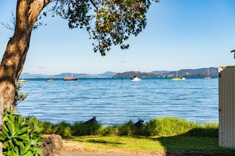 Photo of property in 6 Cornfoot Avenue, Whangarei Heads, Whangarei, 0174