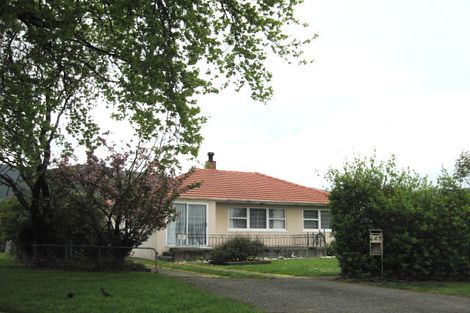 Photo of property in 647 Main Road Stoke, Stoke, Nelson, 7011