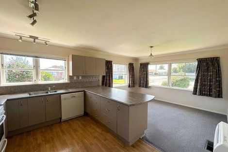 Photo of property in 36 Karaka Crescent, Levin, 5510