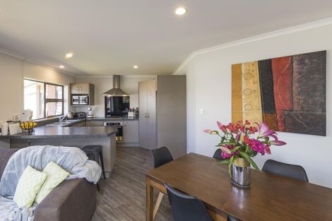 Photo of property in 62 Branigan Parade, Kelvin Grove, Palmerston North, 4414